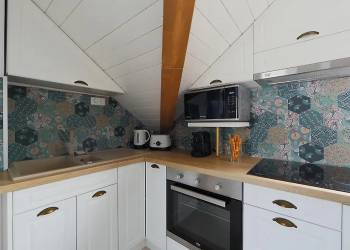 Lotti Residnece Familyar Pensión